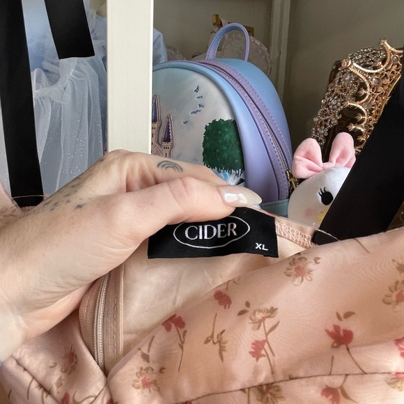 Coquette Bow Tie Dress - Worn Once - Size XL - Picture 5 of 6